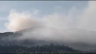 Αποπνικτική ατμόσφαιρα από την φωτιά στη χωματερή στο Αλιμάκι