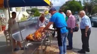 Η Καλαμάτα “τίμησε” την γουρνοπούλα