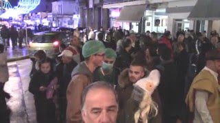 Αναβίωσε το έθιμο με τις φωτιές στη Μεσσήνη