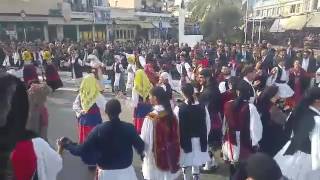Παραδοσιακοί χοροί για την 23η Μαρτίου στην Καλαμάτα
