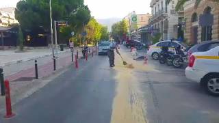 Δρόμοι στο κέντρο της Καλαμάτας γέμισαν λάδια