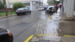 Καλαμάτα: Ξανά... ποτάμι η Φαρών