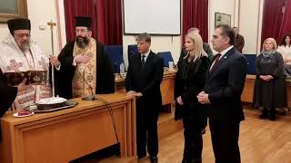 Εκοψαν πίτα στο Δημοτικό  Συμβούλιο Καλαμάτας