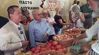 O δήμαρχος του Lowell των ΗΠΑ στην Κεντρική Αγορά Καλαμάτας