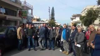 Συγκέντρωση διαμαρτυρίας αγροτών στο Δασαρχείο Κυπαρισσίας
