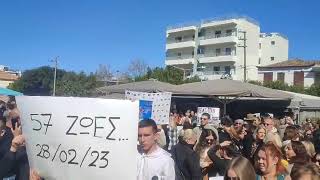 Πλήθος κόσμου και στην Κυπαρισσία για την επέτειο των Τεμπών