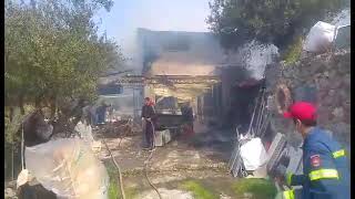 Καλαμάτα: Καταστράφηκε σπίτι από πυρκαγιά στα Γιαννιτσάνικα