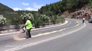 Διαρροή καυσίμων στο δρόμο από Αλμυρό προς Μάνη