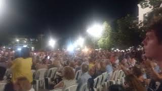 Διασκεδαστική βραδιά με τον Δημήτρη Μπάση στη Μεσσήνη