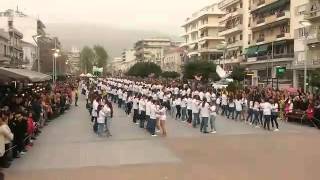Ρεκόρ γκίνες bachata στην Καλαμάτα