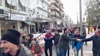 Δύο μεγάλες συγκεντρώσεις στην Καλαμάτα για "απόδοση ευθυνών για το έγκλημα των Τεμπών"