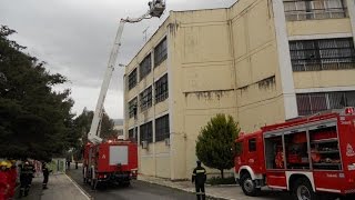 Σεισμός, φωτιά και εγκλωβισμός ατόμων σε σχολείο της Καλαμάτας - Σενάριο άσκησης της Πυροσβεστικής