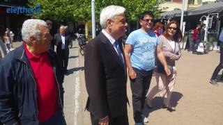 Βόλτα στην κεντρική πλατεία Καλαμάτας για τον Πρόεδρο της Δημοκρατίας