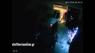 "Εισβολή" αυτοκινήτου σε κατάστημα στην Καλαμάτα